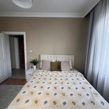 2 Bedroom Available For Longterm اسطنبول